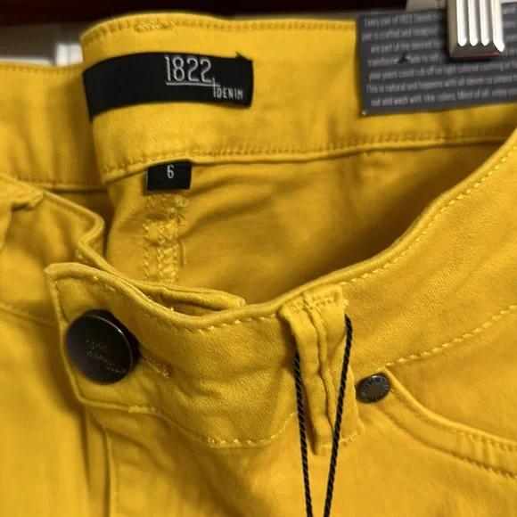 NWT 1822 Denim Yellow Skinny Ankle SZ 6 - Picture 3 of 4
